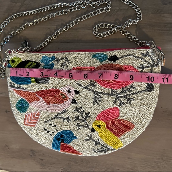 American & Beyond Hand Beaded purse - Picture 9 of 10